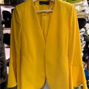 Zara Women's Vibrant Yellow Blazer